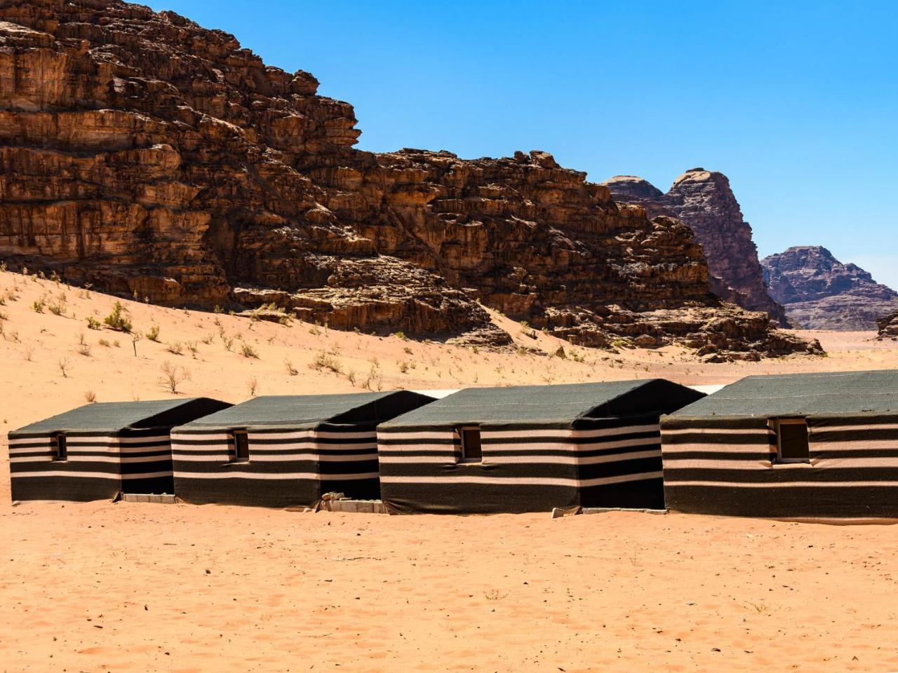 Отель Bedouin Stylelife Camp Вади-Рам Экстерьер фото